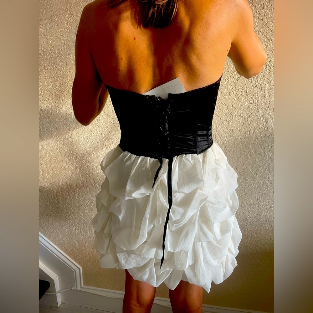 BEBE Corset Prom Dress size S NEW WITH TAGS vintage item - Picture 6 of 7